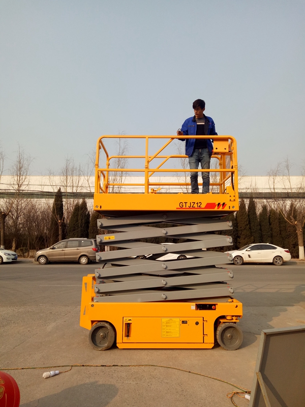 如何正確的購買液壓升降機？